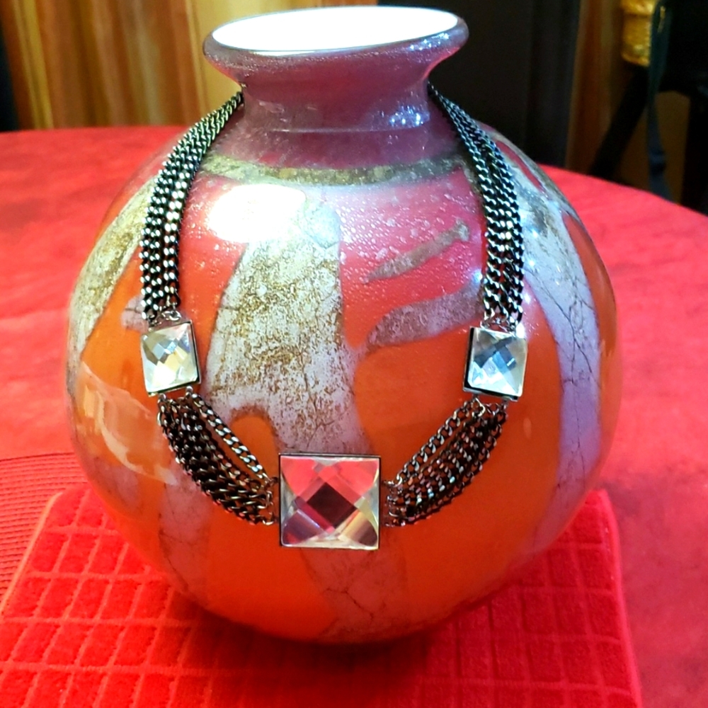 Modern necklace